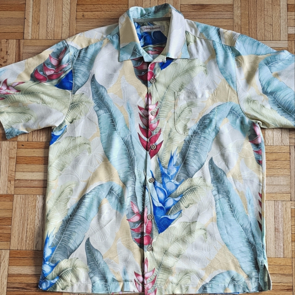 Tommy Bahama Shirt Size Medium